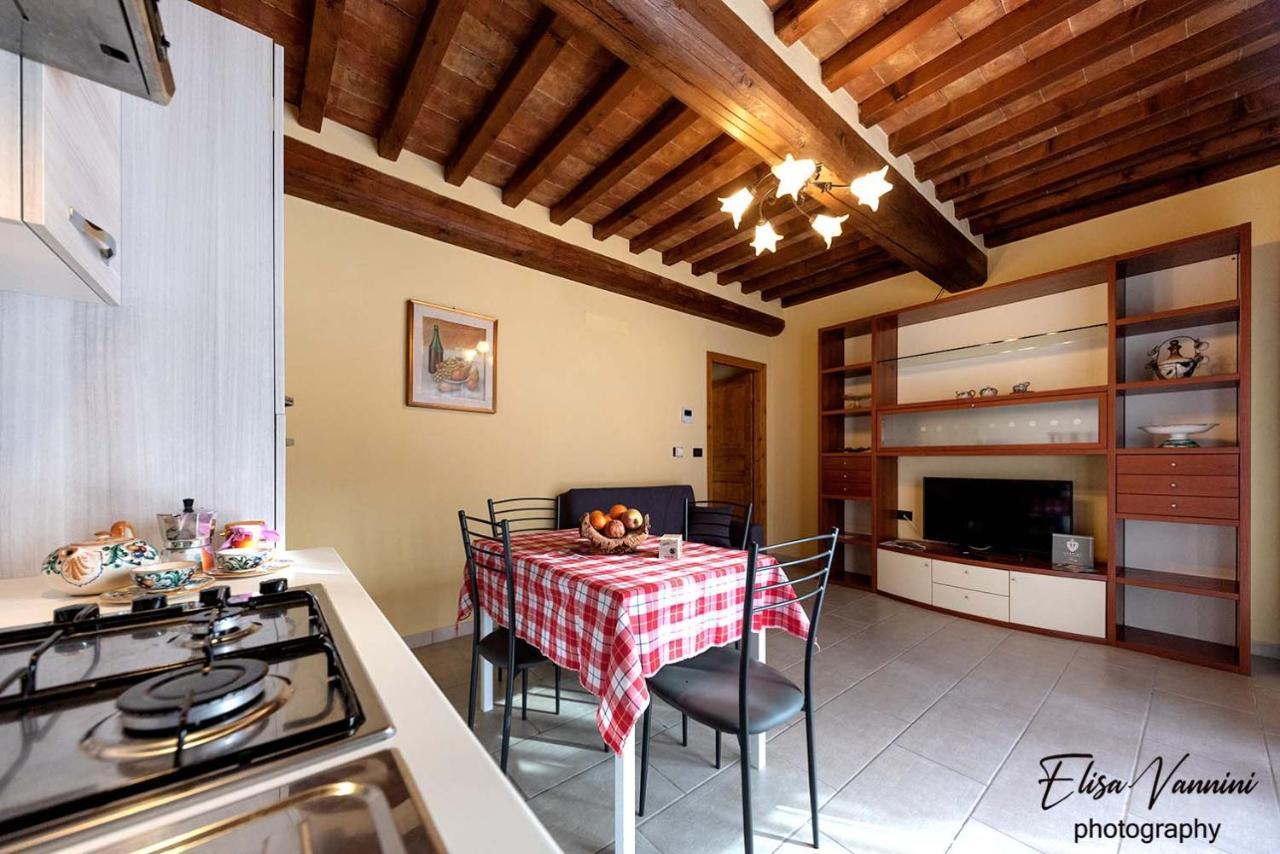 Appartamento Sole-Luna Colleoli Exterior photo
