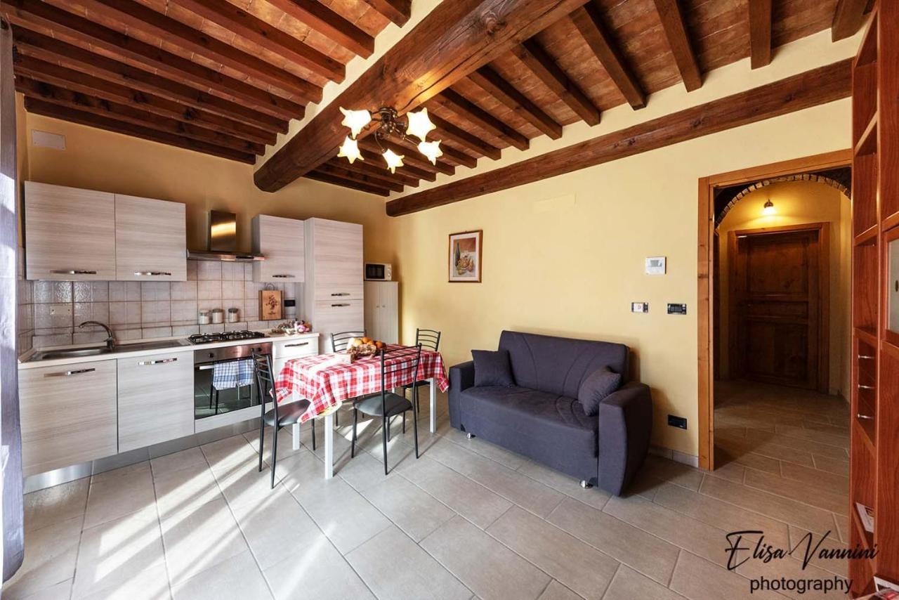 Appartamento Sole-Luna Colleoli Exterior photo