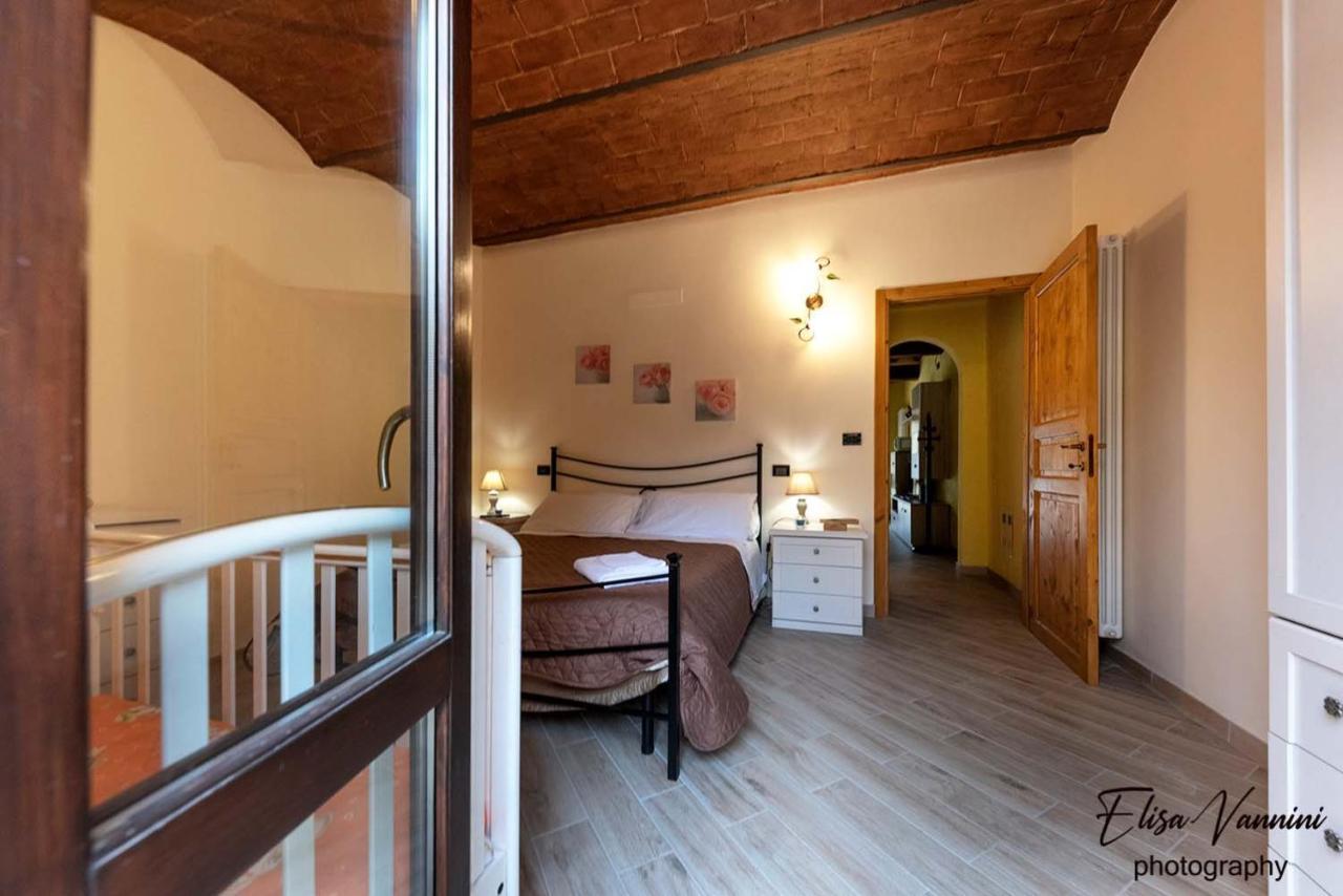 Appartamento Sole-Luna Colleoli Exterior photo